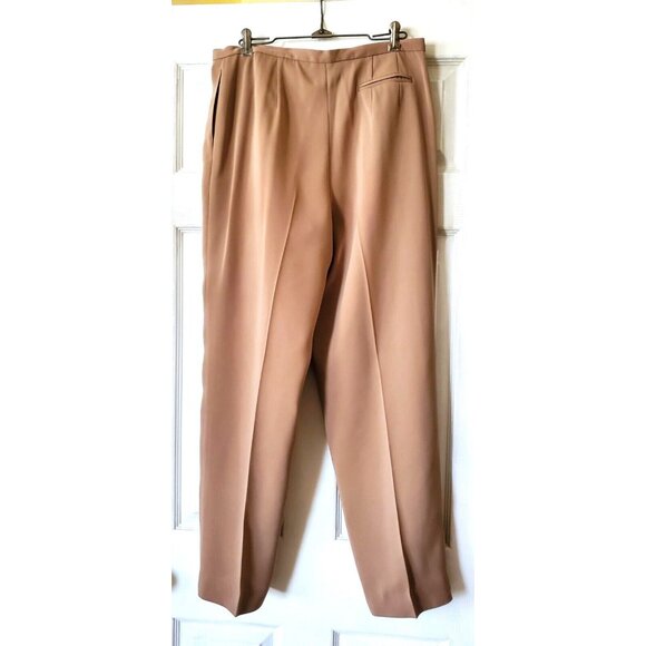 VINTAGE WOMENS HARVE BENARD 2 PIECE BEIGE PANT SUIT SIZE 12 - Picture 8 of 11